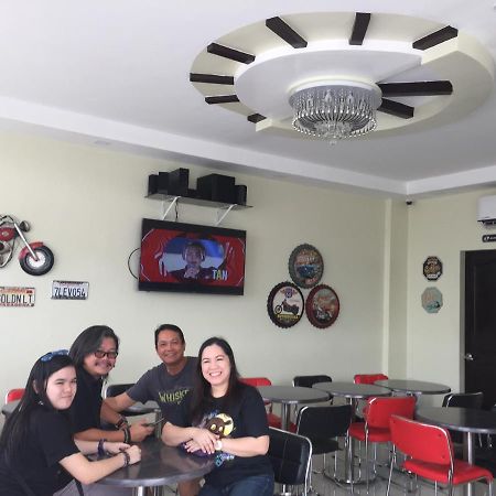 Hollywood Suites General Santos City Exterior photo