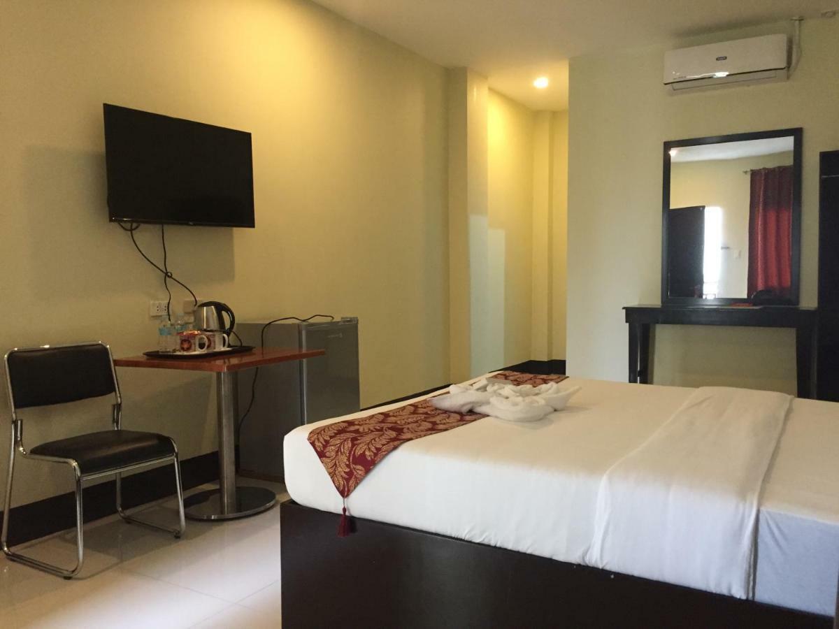 Hollywood Suites General Santos City Exterior photo