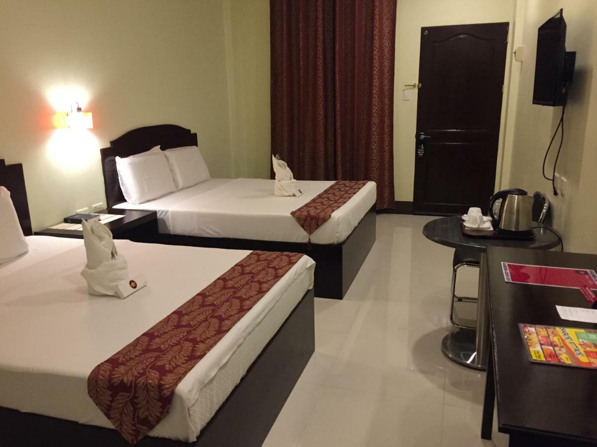 Hollywood Suites General Santos City Exterior photo